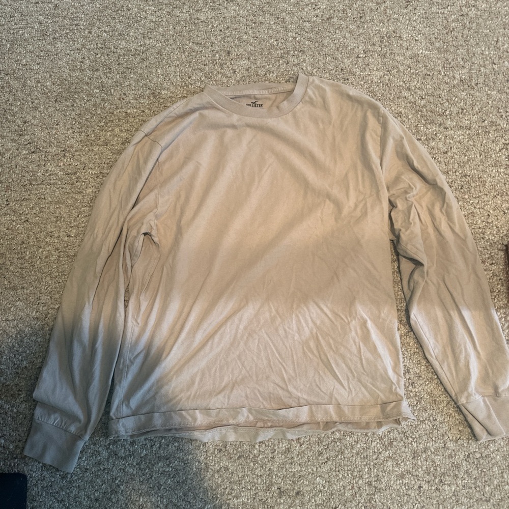 Hollister Men's Taupe Long Sleeve Tee